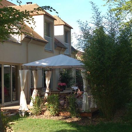B&B Loft Trotters L'Etang-la-Ville Екстериор снимка